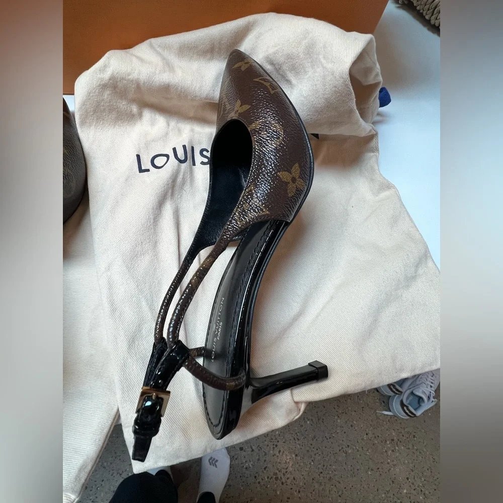 Louis Vuitton Cherie Monogram Brown Slingback Pumps - Picture 12 of 16